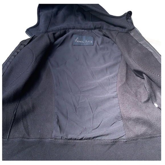 Lululemon Scuba Limited Edition Hiver (Baroque) 2013 Black Size 10 - Picture 2 of 10